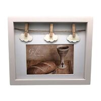Communion 6x4" Wood Photo Frame with Pegs