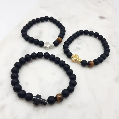 Bracelet Tiger Eye & Onyx w/Silver Cross & Tulle Bag